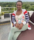Rencontre Femme Madagascar à Toamasina : Elda, 49 ans